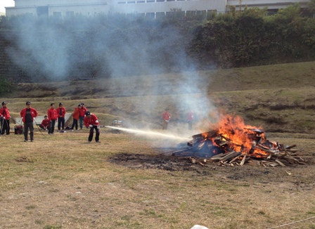 ���Ί���